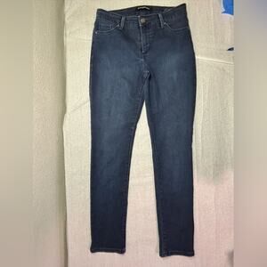 Bandolino Women’s Denim Jeans Amy Size 6 Indigo